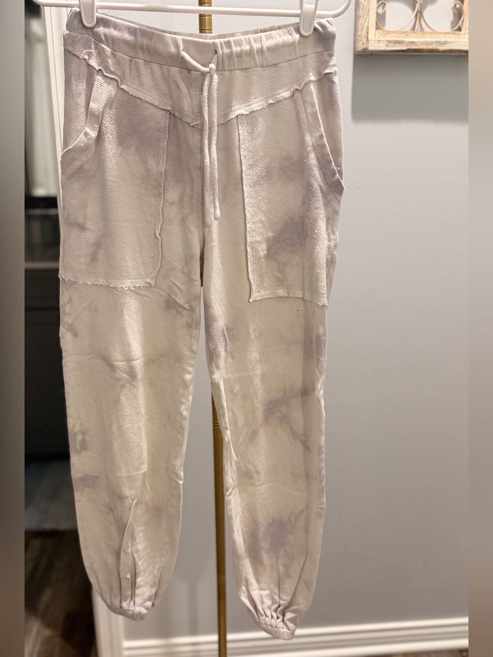 POL Tie-Dye Joggers in Cream and Light Lavender